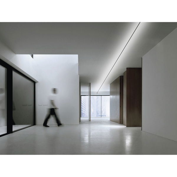 DOMUS LINE Leuchte Skyline  Warmweiß 6000mm