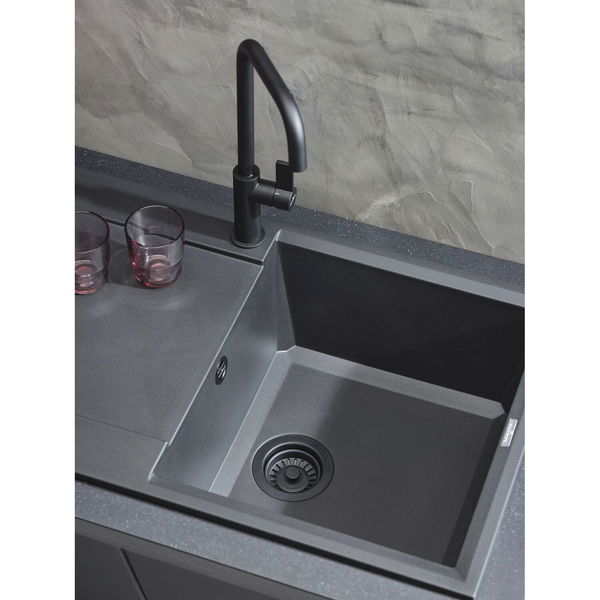 Reginox Einbauspüle mit Abtropffläche Bari 10 – robuste Granitspüle, Spülbecken inklusive Siebkorbventil, Granit nero-black