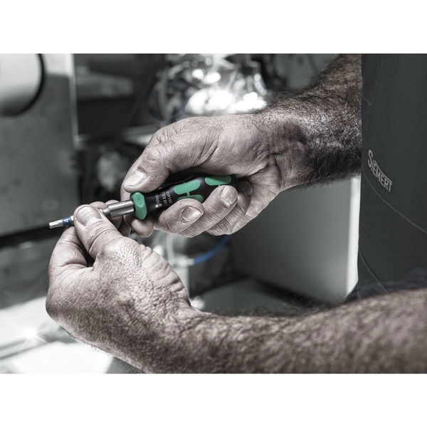 Wera Bit Set Kraftform Kompakt 838 RAS – Bit Satz, Hex-Plus, Phillips, Pozidriv, Schlitz, Torx, Bits Handhalter mit Ratschenfunktion – 14-teilig