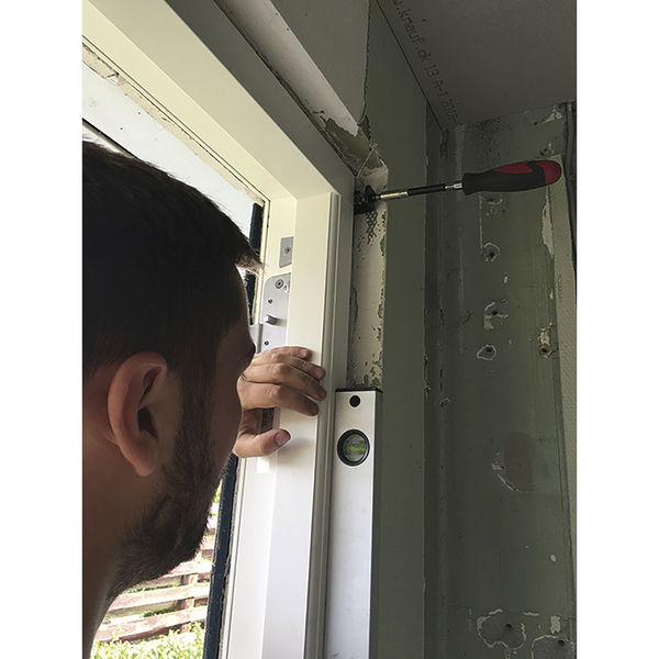 Winmax Montagehelfer für Fenster – Abstandskeile verstellbar 0-13mm, Fensterkeil mit flexiblem Griff